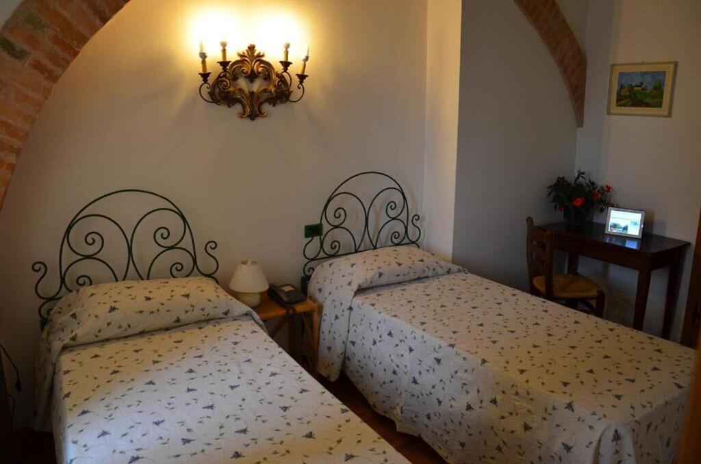 Borgo Piazza Panzió Catanzaro Szoba fotó